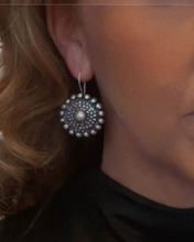 Lade das Bild in den Galerie-Viewer, Charro Ohrring aus plattiertem Silber