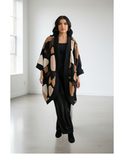 Lade das Bild in den Galerie-Viewer, MOS- Mirror of Style Teddy Cardigan in Braun Schwarz - alle Größen