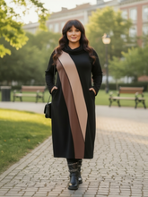 Lade das Bild in den Galerie-Viewer, Kleid von CN-G in 4 Größen bis Größe 62 mit Overlock in Brauntönen