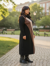 Lade das Bild in den Galerie-Viewer, Kleid von CN-G in 4 Größen bis Größe 62 mit Overlock in Brauntönen