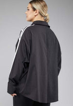 Lade das Bild in den Galerie-Viewer, SALE H4 Bluse Plussize Reihe mit Streifen