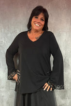 Lade das Bild in den Galerie-Viewer, Mädchenglück exklusive Tunika mit Applikationen bis Gr 64