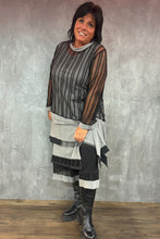 Lade das Bild in den Galerie-Viewer, Mädchenglück exklusive 2 Teiler Netz Tunika Set mit Top in Grau