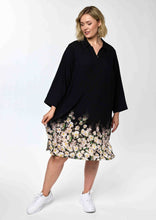 Lade das Bild in den Galerie-Viewer, Longtunika Kleid in angesagtem floralem Design Größe 40 bis 60