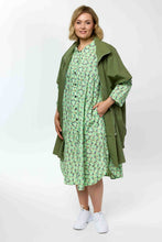 Load image into Gallery viewer, 3-in-1 Baumwoll-Oversize Longtunika & Weste khaki alle Größen- Gozzip