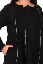 Load image into Gallery viewer, Langes Maxikleid mit Nieten-Einsätzen & Streifen-Details – Maxlive