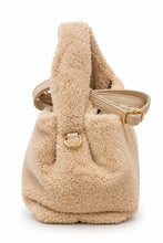 Load image into Gallery viewer, Kuschelige Teddy-Handtasche mit Schulterriemen in 2 Farben
