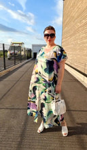 Load image into Gallery viewer, Kleid aus Rayon Viskose 6012 blaugrün in tollen Farben von Mädchenglück bis Größe 60