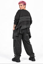 Load image into Gallery viewer, 2-Teiler Set Pullover & Hose Washed Black Größe 40 bis 56