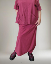 Load image into Gallery viewer, Hosenrock Bordeaux Gr 38 bis 52/54