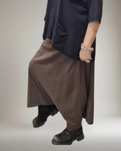 Load image into Gallery viewer, Hosenrock Schoko Größe 38 bis 52/54