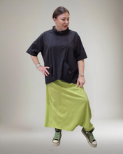 Load image into Gallery viewer, Hosenrock Limoncello Größe 38 bis 52/54