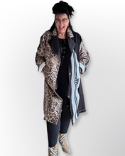 Load image into Gallery viewer, H4 Leomantel Schwarz bis Gr 56