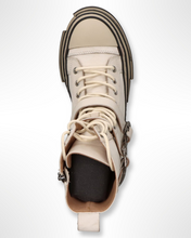 Lade das Bild in den Galerie-Viewer, Rebecca White Boot Offwhite