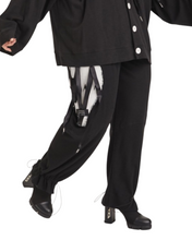 Load image into Gallery viewer, H4 Hose mit liebevollen Details Gr 38 bis 64