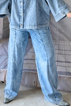 Load image into Gallery viewer, Maxlive elastische Jeanshose in stone washed