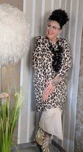 Lade das Bild in den Galerie-Viewer, Tunika mit Leoprint in Hell und Dunkel Einheitsgröße