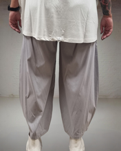 Load image into Gallery viewer, Mädchenglück Hose Grau alle Größen