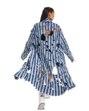 Load image into Gallery viewer, H4 Jeansmantel mit Cut Outs -alle Größen