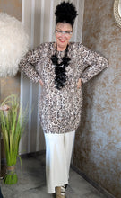 Lade das Bild in den Galerie-Viewer, Tunika mit Schlangenprint Einheitsgröße
