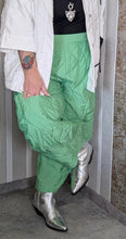 Load image into Gallery viewer, CN-G Stepp Ballonhose in Grün & 3 Größen bis Gr 60