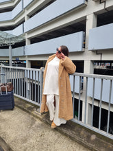 Load image into Gallery viewer, CN-G Teddy Mantel in Camel 4 Größen bis Größe 62- kurzzeitig im Halloween Special