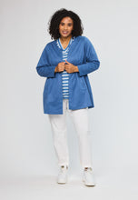 Lade das Bild in den Galerie-Viewer, Stylischer Blazer in Blau Größe 42 bis 62 - Studio