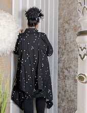 Load image into Gallery viewer, Mädchenglück Exklusive Tunika in A-Form mit Karo Muster bis Größe 42 bis 66