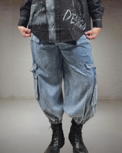 Load image into Gallery viewer, Maxlive Jeanshose mit Wow Effekt Größe 36 bis 48