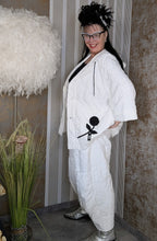 Load image into Gallery viewer, CN-G Steppjacke mit Druckknöpfen Größe 42 bis 60