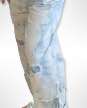 Load image into Gallery viewer, Blue Denim Kollektion leichte Tiefschritthose in stone washed und used Style Größe 42 bis 46