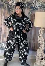 Load image into Gallery viewer, Mädchenglück Tunika und Hose - Letzte Artikel Sale