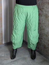 Load image into Gallery viewer, CN-G Stepp Ballonhose in Grün & 3 Größen bis Gr 60