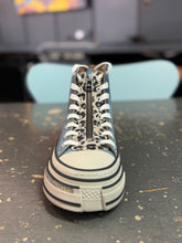 Load image into Gallery viewer, Rebecca White Sneaker Suede Jeans mit Leo bis Gr 41