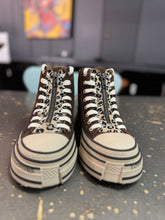 Load image into Gallery viewer, Rebecca White Sneaker Suede Braun mit Leo bis Gr 43