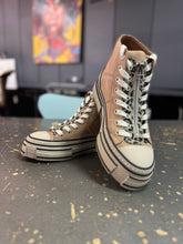 Load image into Gallery viewer, Rebecca White Sneaker Suede Beige mit Leo bis Gr 44