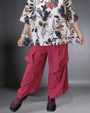 Lade das Bild in den Galerie-Viewer, Stylische Hose in Bordeaux Größe 40 bis 60
