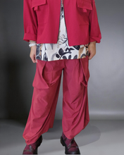 Lade das Bild in den Galerie-Viewer, Stylische Hose in Bordeaux Größe 40 bis 60
