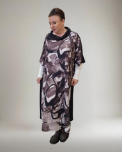Lade das Bild in den Galerie-Viewer, Sale Kleid von CN-G mit Muster in 4 Größen bis Größe 60/62
