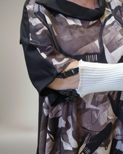 Lade das Bild in den Galerie-Viewer, Sale Kleid von CN-G mit Muster in 4 Größen bis Größe 60/62
