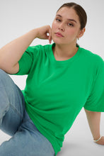 Load image into Gallery viewer, Basic Shirt in Bright Green Größe 40 bis 60 - Kaffe Curve
