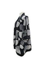 Lade das Bild in den Galerie-Viewer, MOS- Mirror of Style Teddy Cardigan in Grau Antra Schwarz - alle Größen
