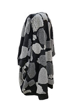 Lade das Bild in den Galerie-Viewer, MOS- Mirror of Style Teddy Cardigan in Grau Antra Schwarz - alle Größen
