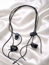 Lade das Bild in den Galerie-Viewer, Papucei Zip Stylische Echt Lederkette in Blau Grau
