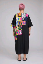 Lade das Bild in den Galerie-Viewer, CN-G Maxikleid mit Buntem Pop-Art Patchwork – bis Gr 62
