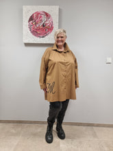 Lade das Bild in den Galerie-Viewer, 𝐒𝐚𝐥𝐞- Bluse Mädchenglück in 3 Größen 3036 in 3 Farben bis Größe 60 Weiß, Lila, Camel

