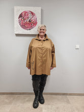 Lade das Bild in den Galerie-Viewer, 𝐒𝐚𝐥𝐞- Bluse Mädchenglück in 3 Größen 3036 in 3 Farben bis Größe 60 Weiß, Lila, Camel
