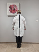 Lade das Bild in den Galerie-Viewer, 𝐒𝐚𝐥𝐞- Bluse Mädchenglück in 3 Größen 3036 in 3 Farben bis Größe 60 Weiß, Lila, Camel
