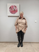 Load image into Gallery viewer, 𝐒𝐚𝐥𝐞- Bluse von Mädchenglück in 3 Farben bis Größe 62/64
