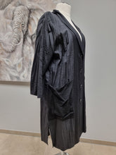 Load image into Gallery viewer, Longblazer von unserem Label Mädchenglück 4 Farben und 3 Größen bis Gr 58/60
